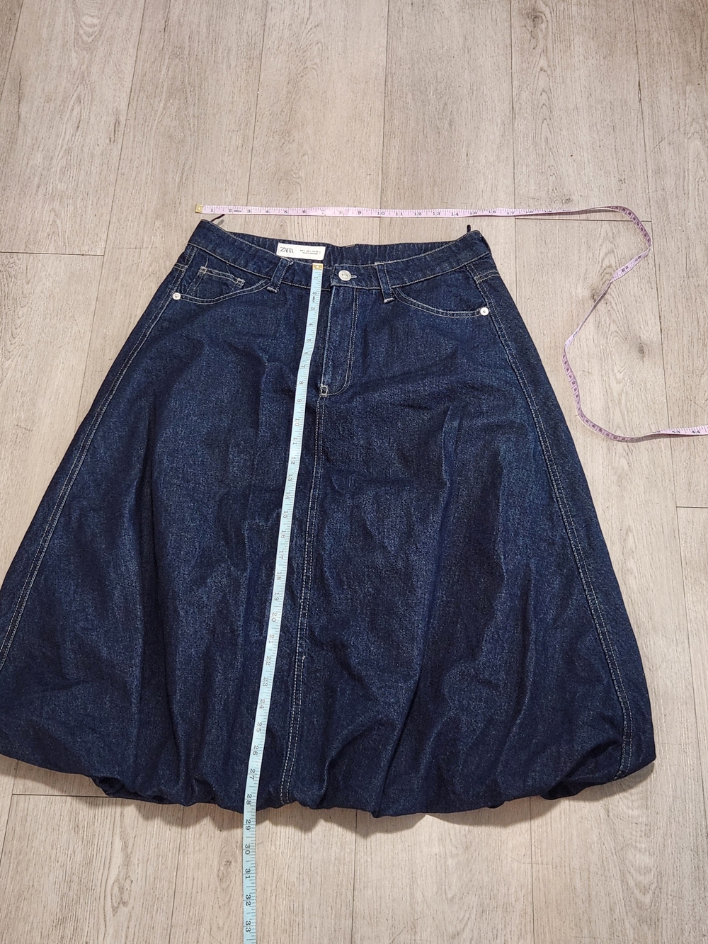 Zara Dark Wash Denim Bubble Balloon Hem Midi Skirt L - Picture 2 of 6
